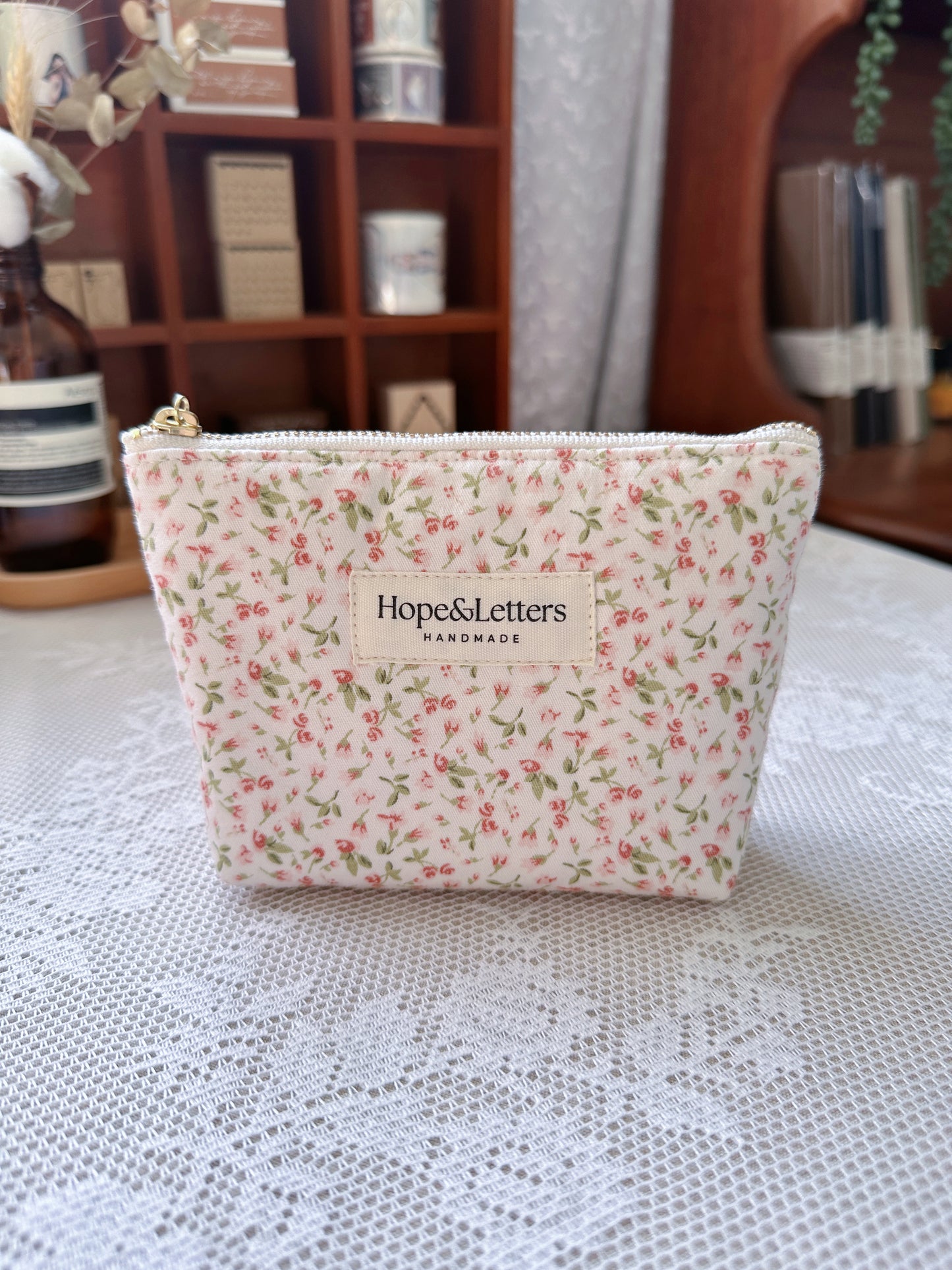 (NEW) Hopeless Romantic - Rosette Charm Pouch Bag