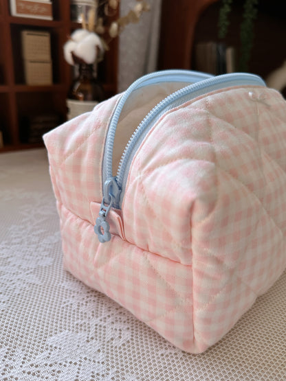 (NEW) Hopeless Romantic - Blush & Bloom Make up bag