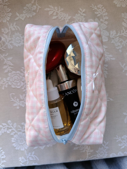 (NEW) Hopeless Romantic - Blush & Bloom Make up bag